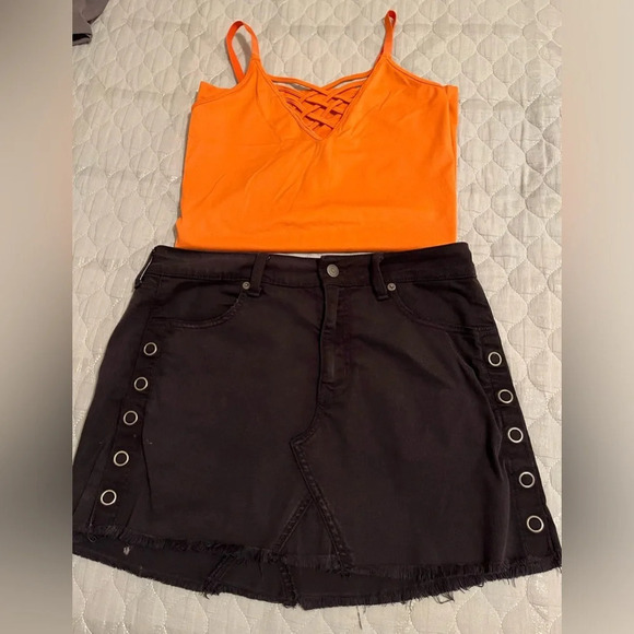 AMERICAN EAGLE~OUTFIT BUNDLE~10 - Picture 1 of 5